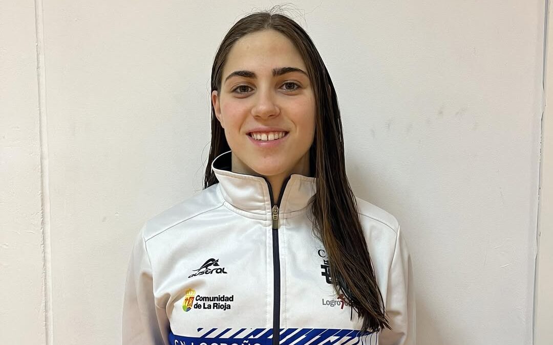 Lucia Martinez del C.N. Logroño convocada por la federación nacional de natación .