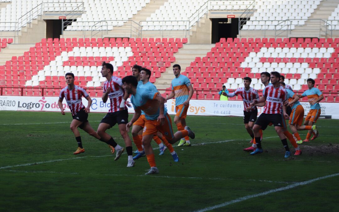 S.D. Logroñés pierde ante el Multivera, y se hunde un poco más en la zona descenso.