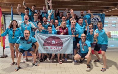 El Club Natación Rivalia revalida el título de la Liga Open Master