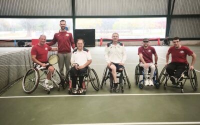 Tenis en silla de ruedas campeón de España del cuadro consolación.