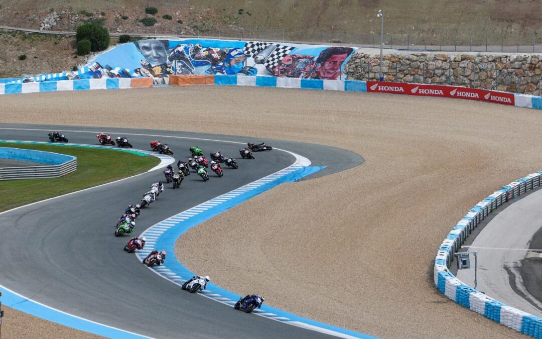 Unai Orradre subcampeón de Europa de Moto 2 a falta de una carrera.